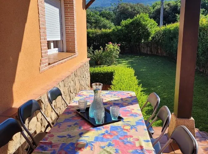 Aires De Gredos 펜션 *